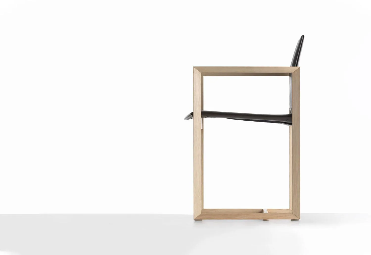 184 Eve Dining Chair