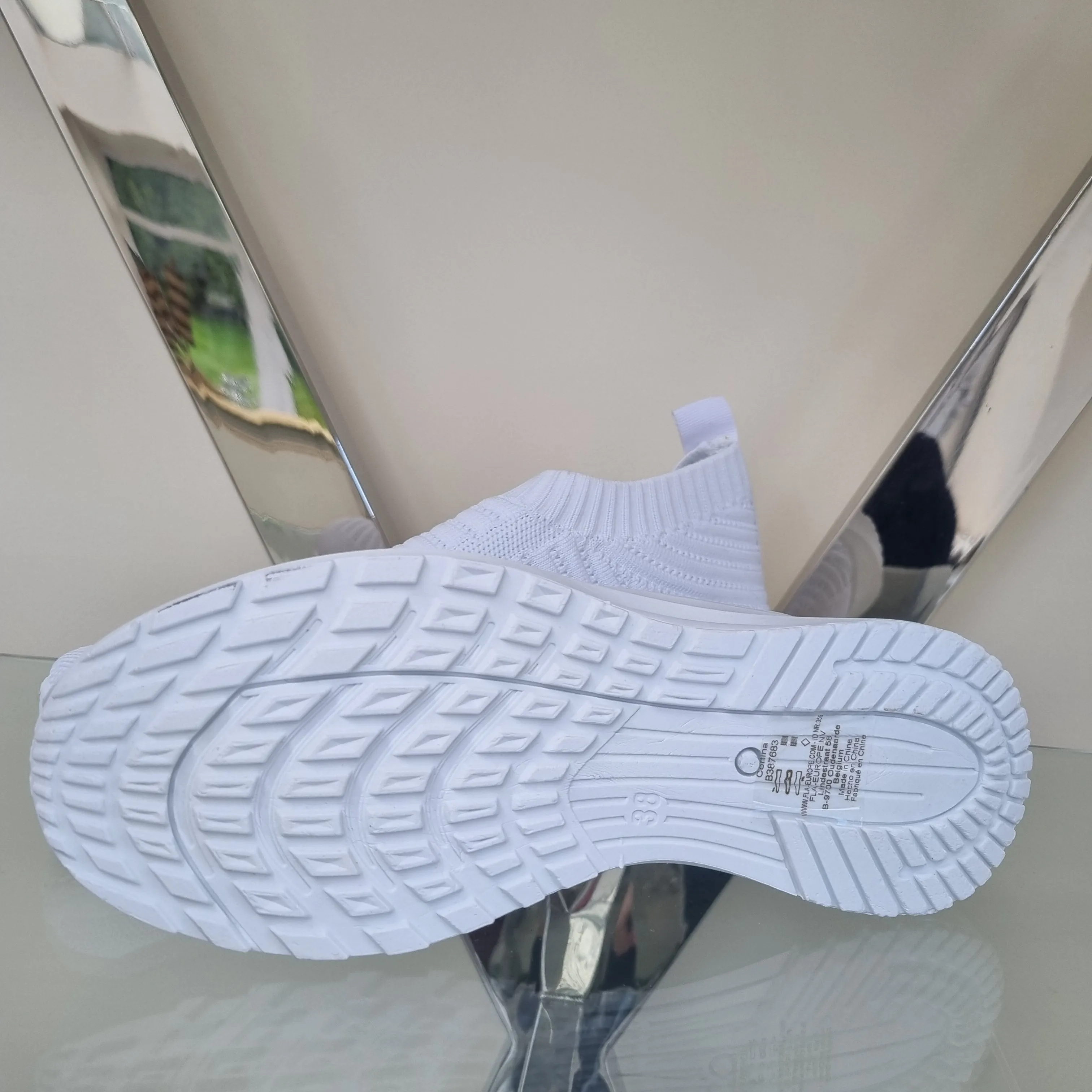 Elasticated Slip on Trainers