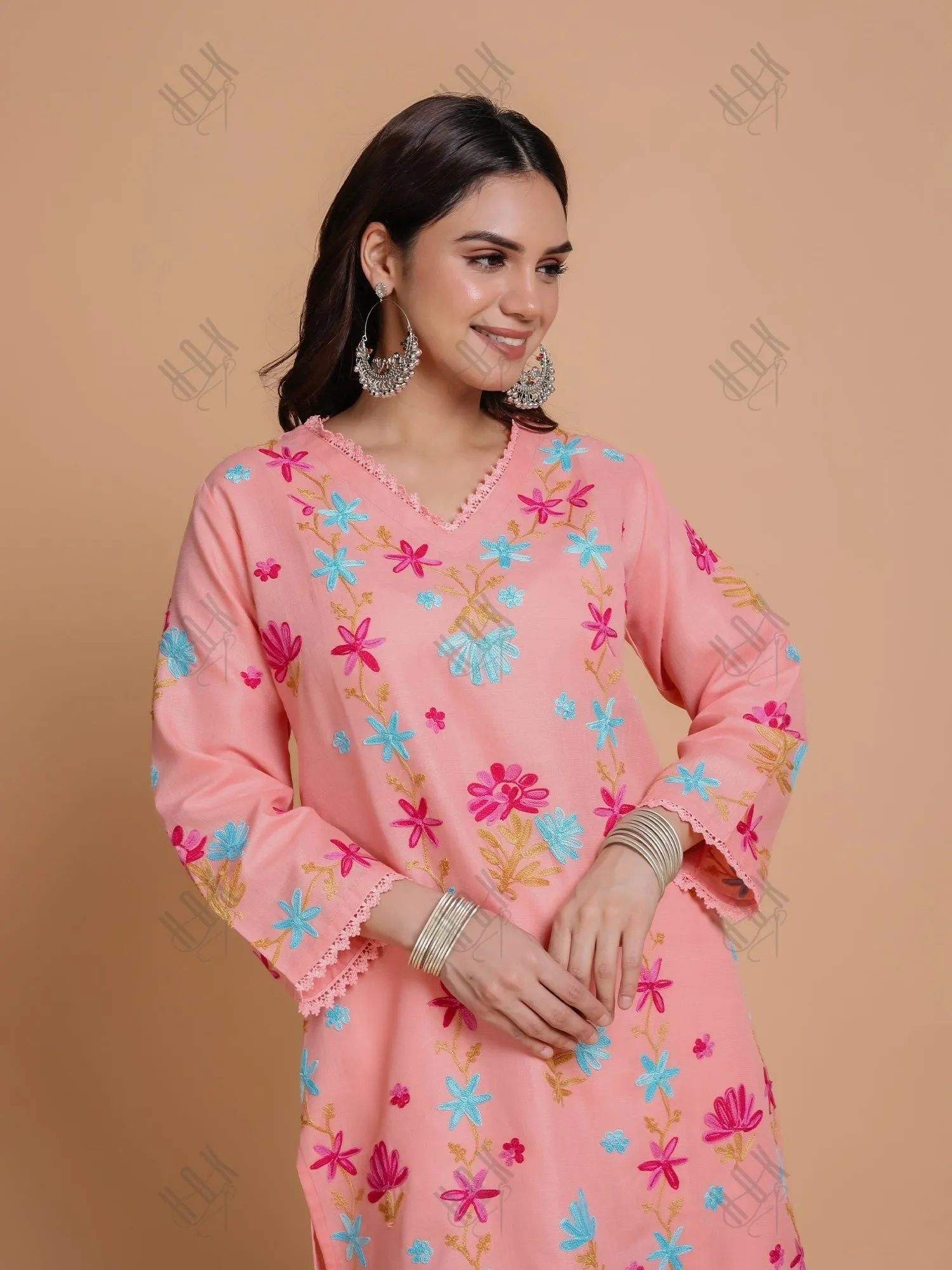 Falak Kashmiri Long Kurta - Peach