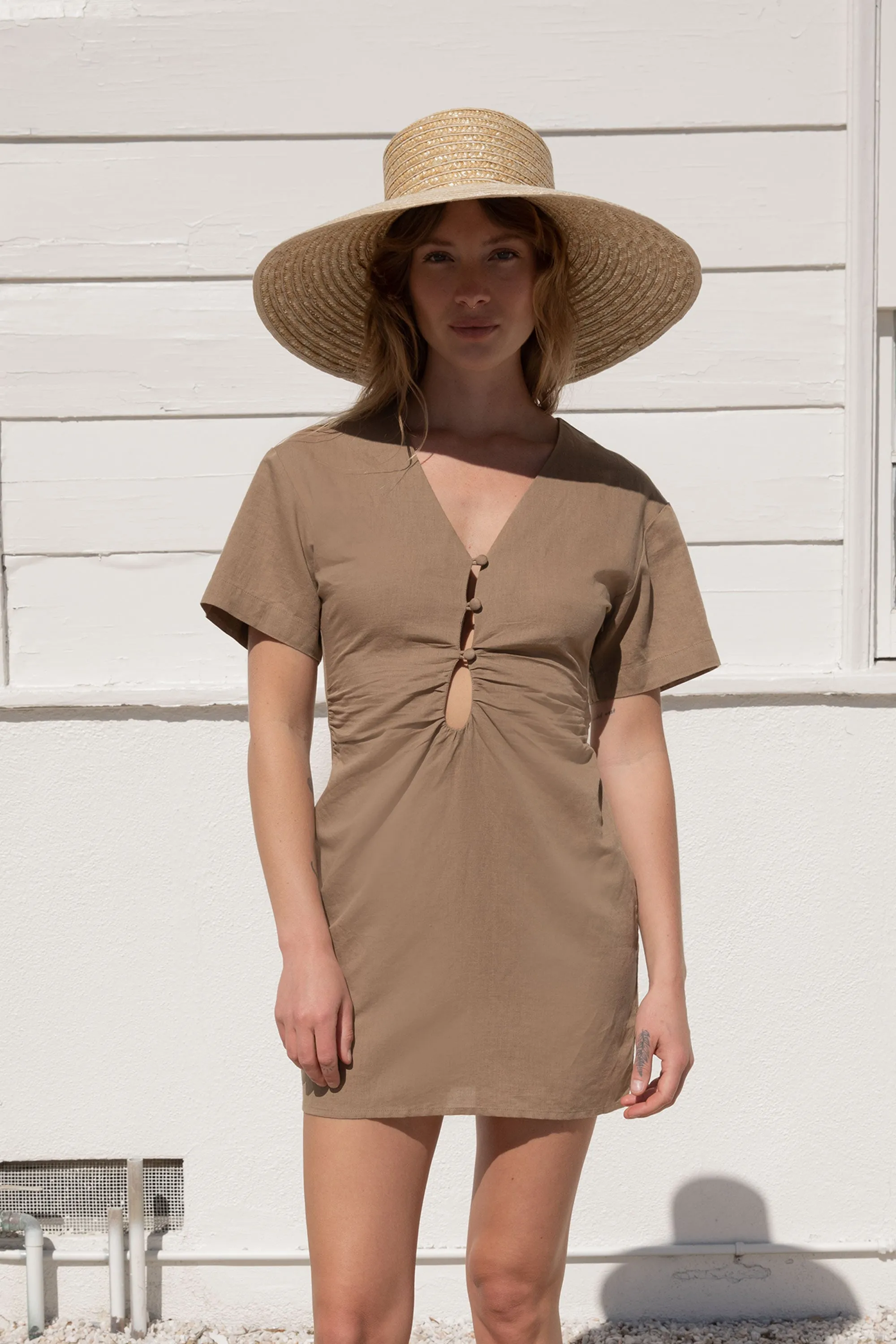 LINEN BLEND MINI DRESS WITH FRONT CUTOUT