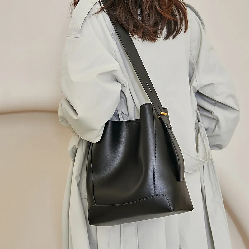 Minimalist Bucket Bag in Genuine Leather | Leather Shoulder Bag, Chic Crossbody Bag, Gift for Her