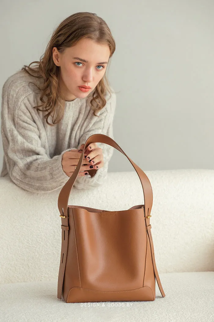 Minimalist Bucket Bag in Genuine Leather | Leather Shoulder Bag, Chic Crossbody Bag, Gift for Her