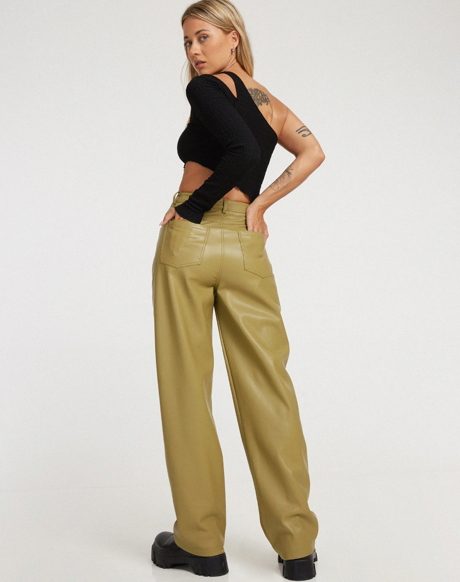 Parallel Trouser in PU Leaf Green