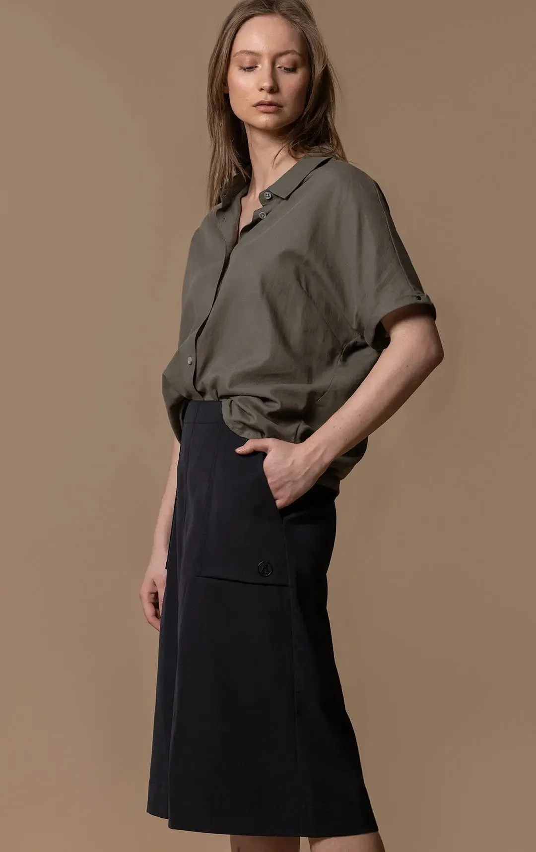 PERFORMANCE TWILL SKIRT