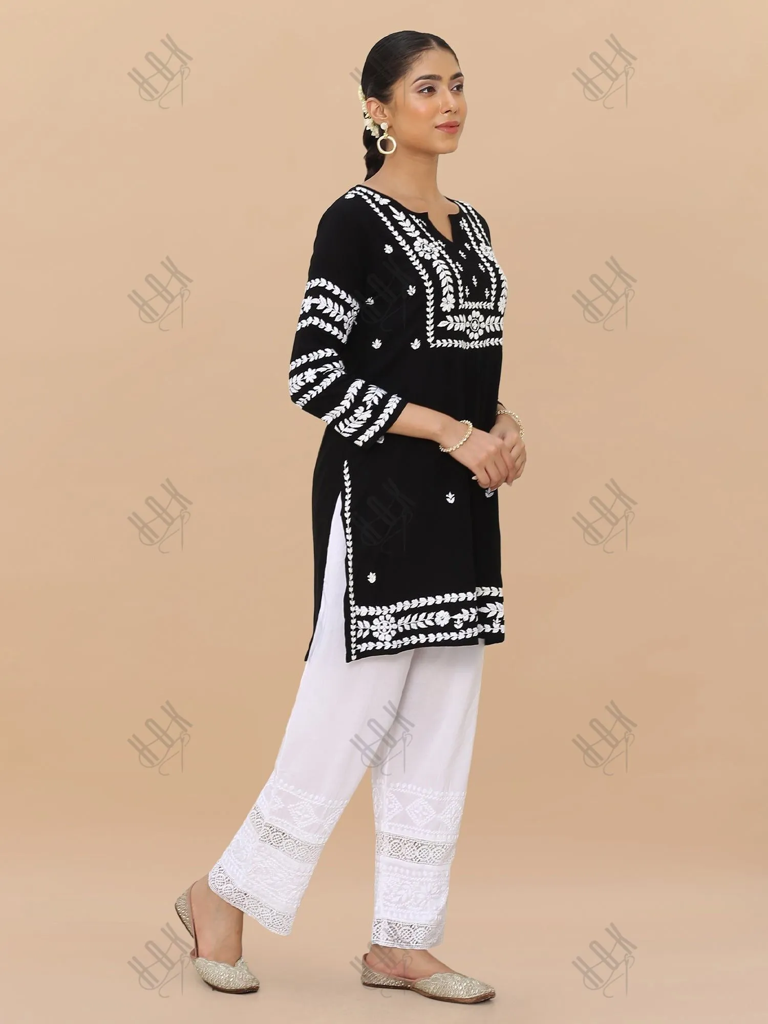 Saba Chikankari Short Kurta in Rayon cotton - Black With White